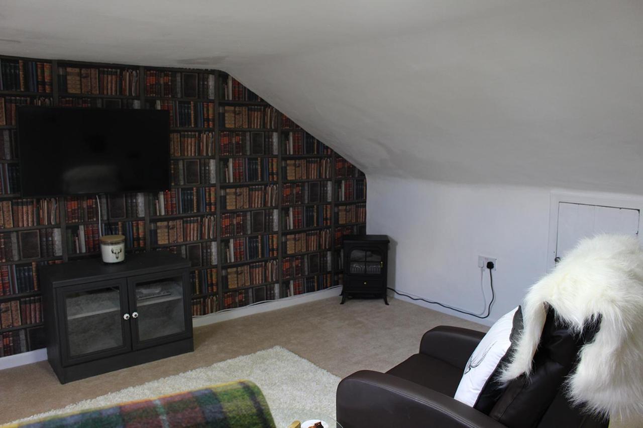 Clan Ross - 3 Bed, Spacious Georgian Home 斯特灵 外观 照片